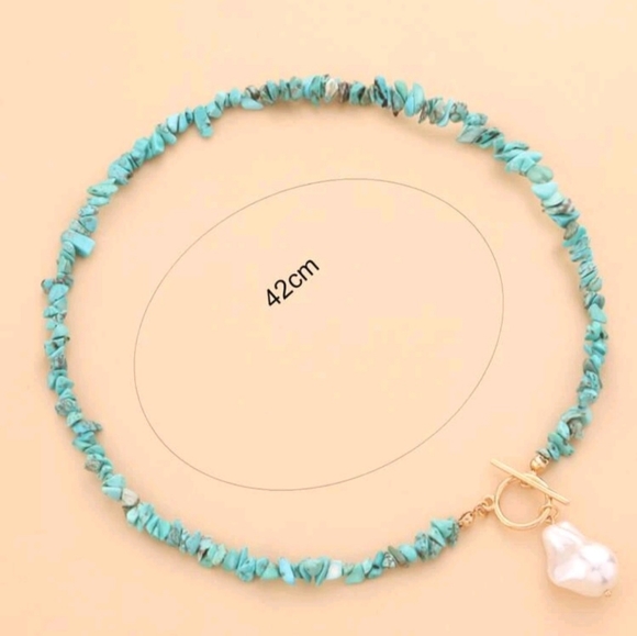 💚🤍Necklace💚🤍 - Picture 3 of 3